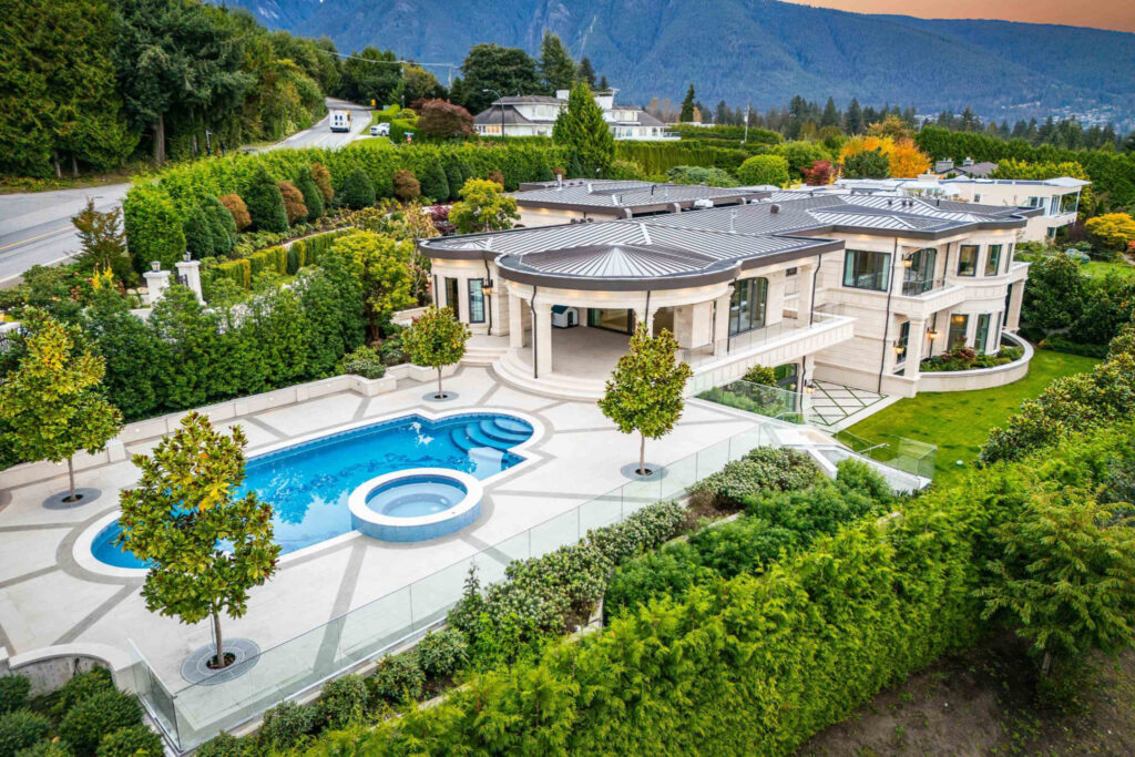 west-vancouver-home-price