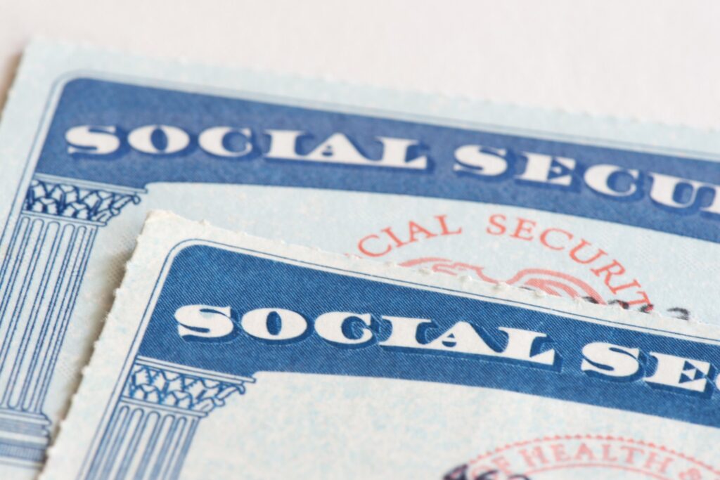 op-resize-url-https-g-foolcdn-com-editorial-images-845660-social-security-cards-4-g