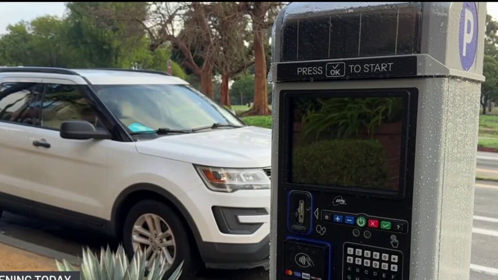 Paid-parking-begins-in-Balboa-Park