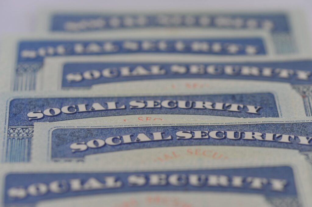 op-resize-url-https-g-foolcdn-com-editorial-images-851221-social-security-cards-3-g