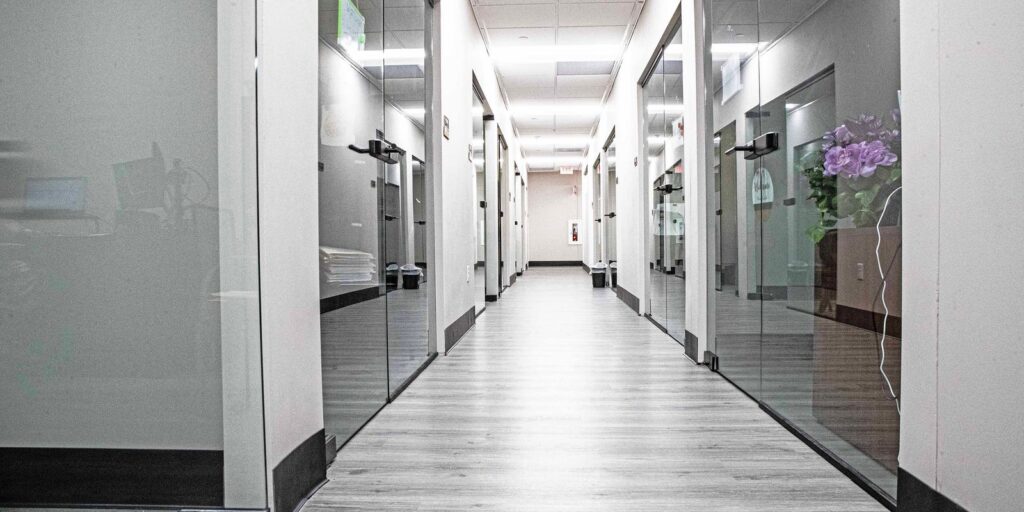 84423636007-p-12-offices-of-wha-10