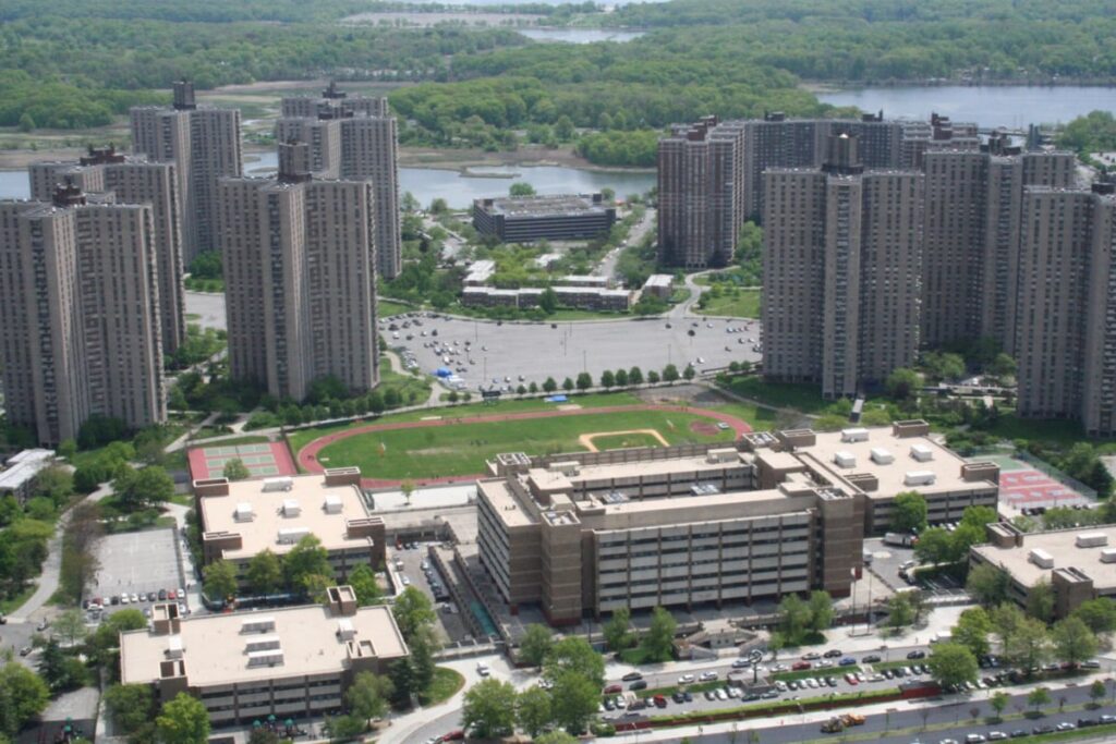 bronx-co-op-city-stares-down-climate-law-shock-as-maintenance-threatens-to-quadruple-1