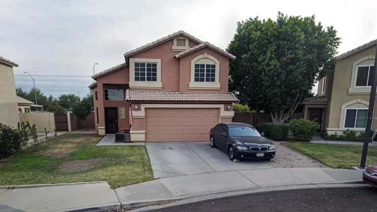 Arizona HOA Foreclosure: A Cautionary Tale for Homeowners