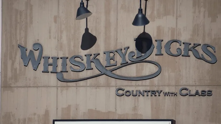 Whiskey Dicks Closes After Two Decades of Service in El Paso