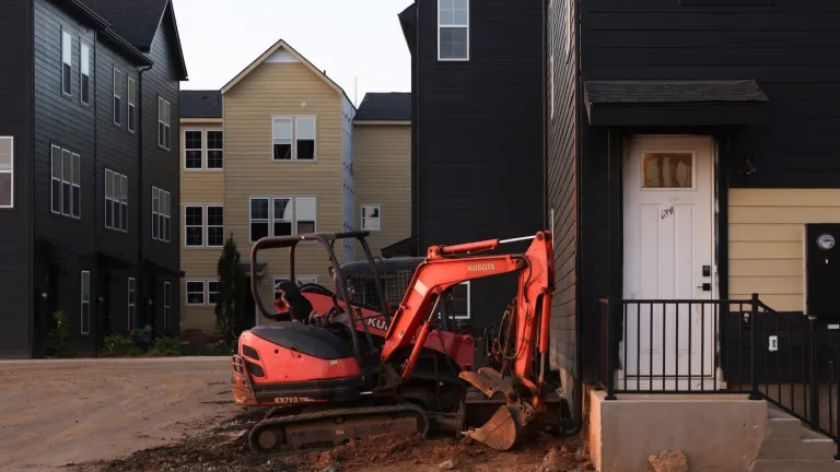 Homebuilding Leaders Demand Policy Changes to Enhance Construction Financing