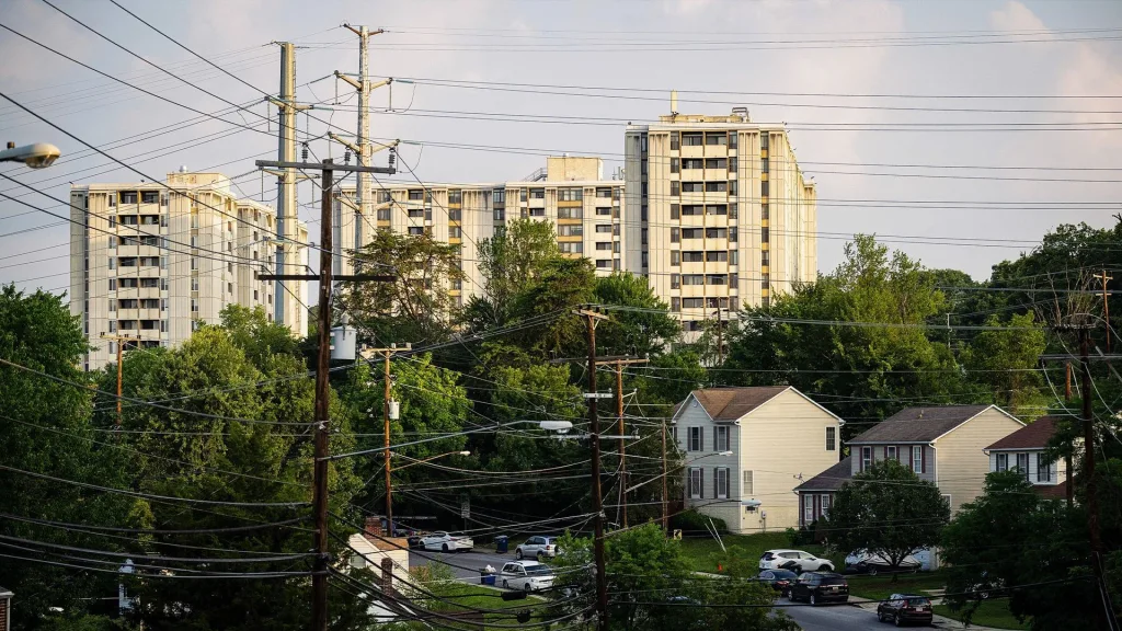 67 Million Americans in Power Grid Emergency: Impact on Homeowners