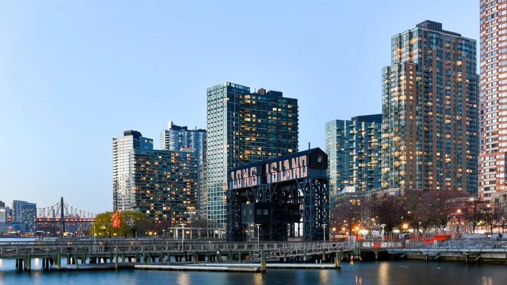 Why 80% of Manhattan Buyers Are Flocking to Queens for Space